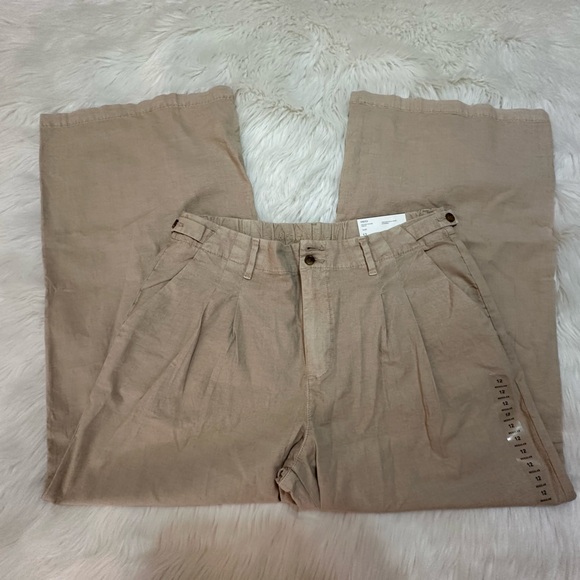 AMERICAN EAGLE HIGH RISE WIDE LEG STRETCH TROUSERS BEIGE WOMEN’S SIZE 12 - Picture 7 of 16